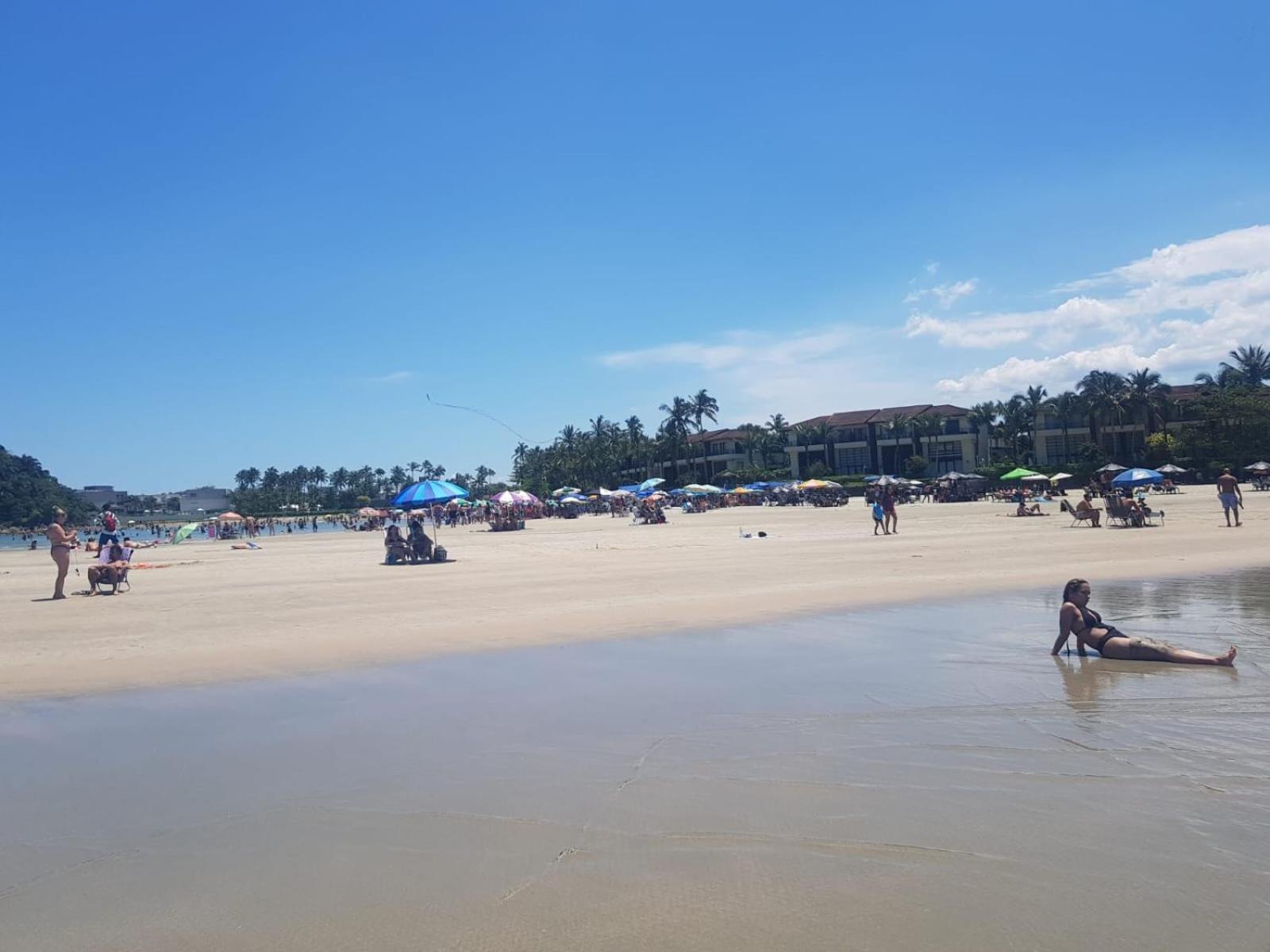 Pousada Pe Na Areia Гуаружа Экстерьер фото