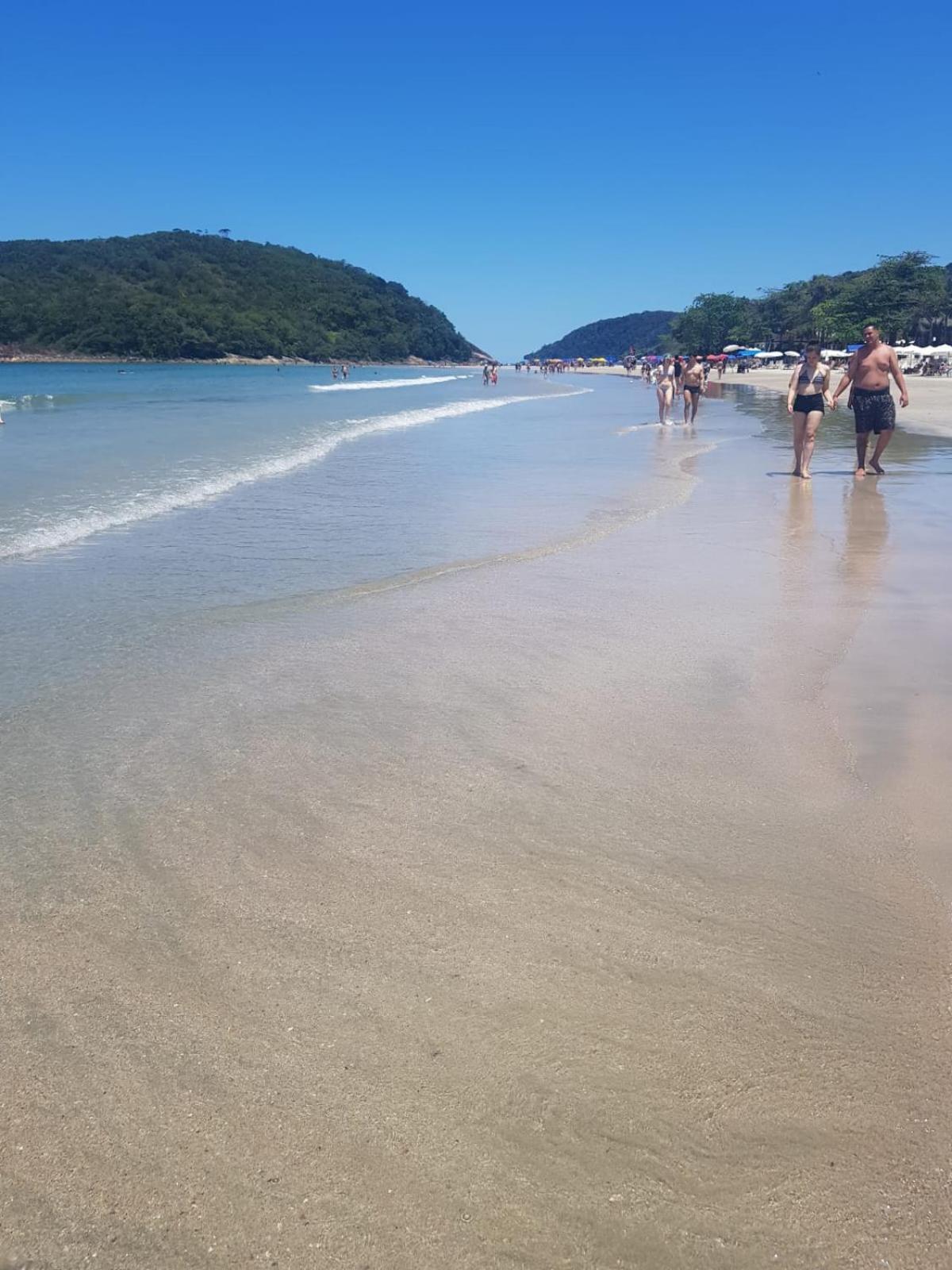 Pousada Pe Na Areia Гуаружа Экстерьер фото